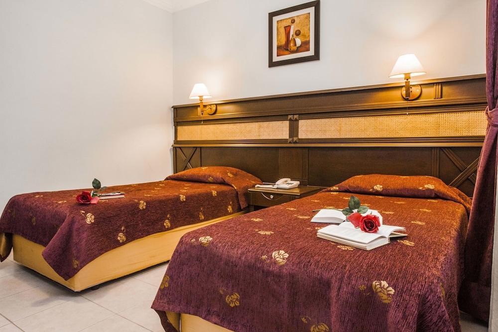 Kleopatra Aydin Hotel Alanya Ngoại thất bức ảnh